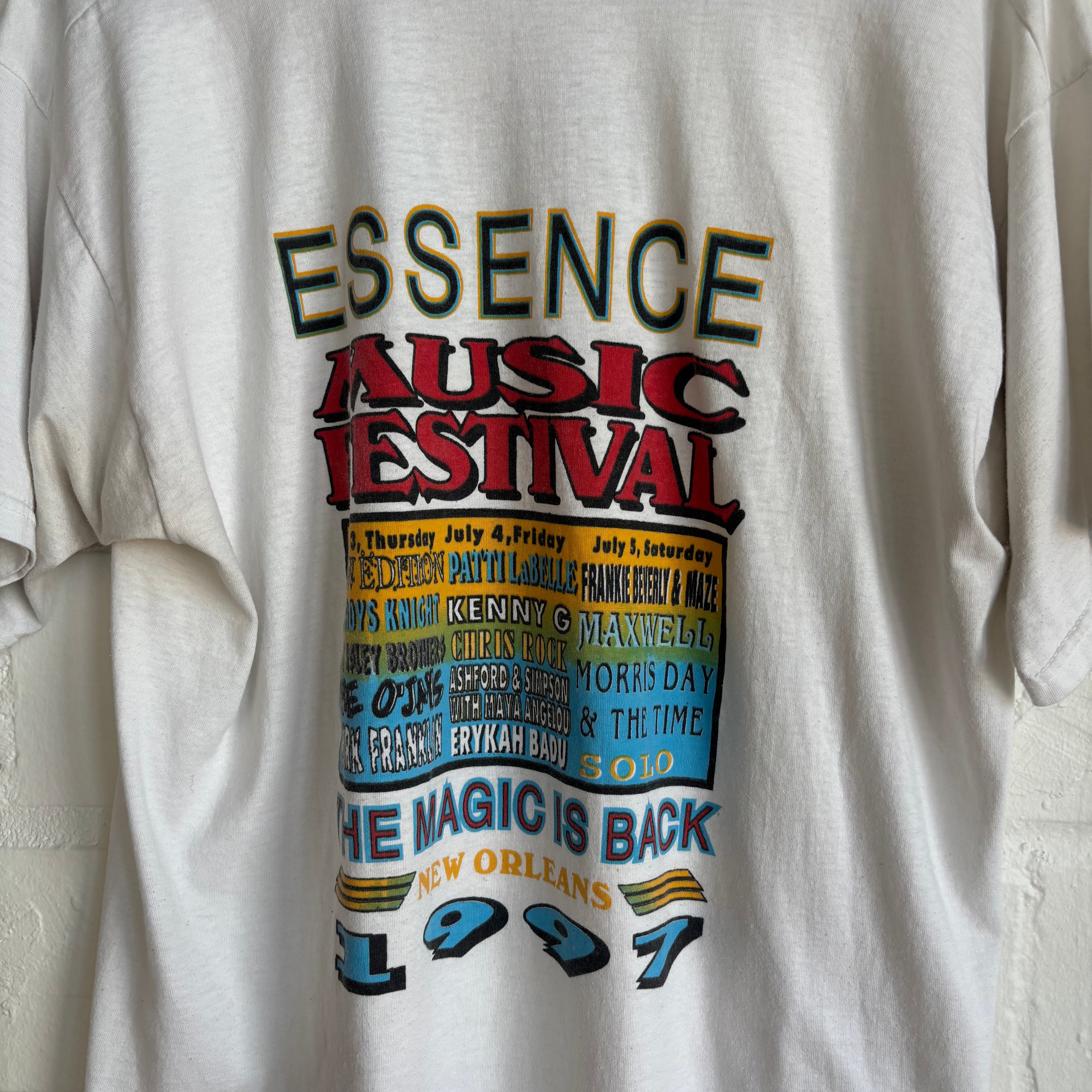 Vintage 97’ Essence Music Tee