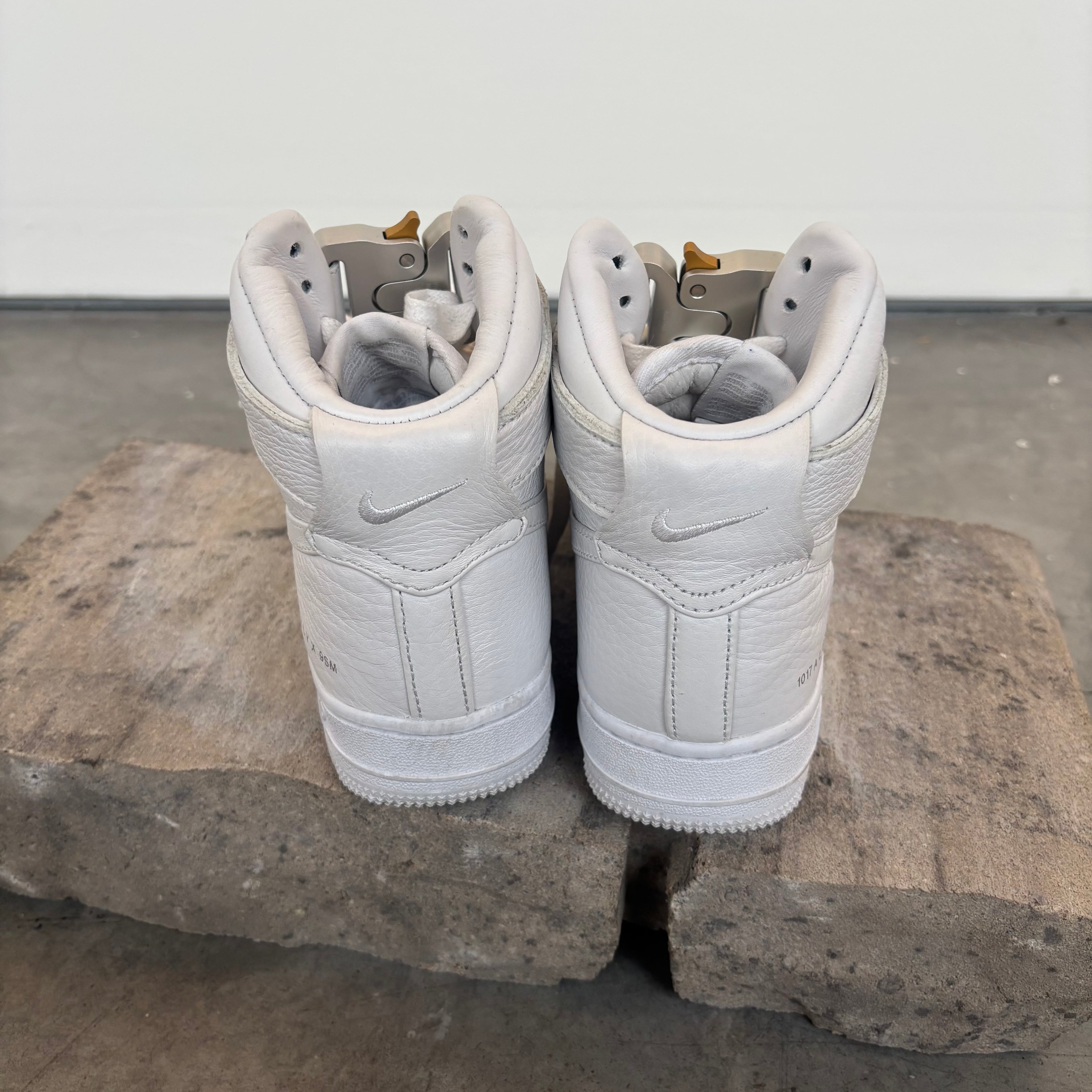 1017 Alyx White Forces