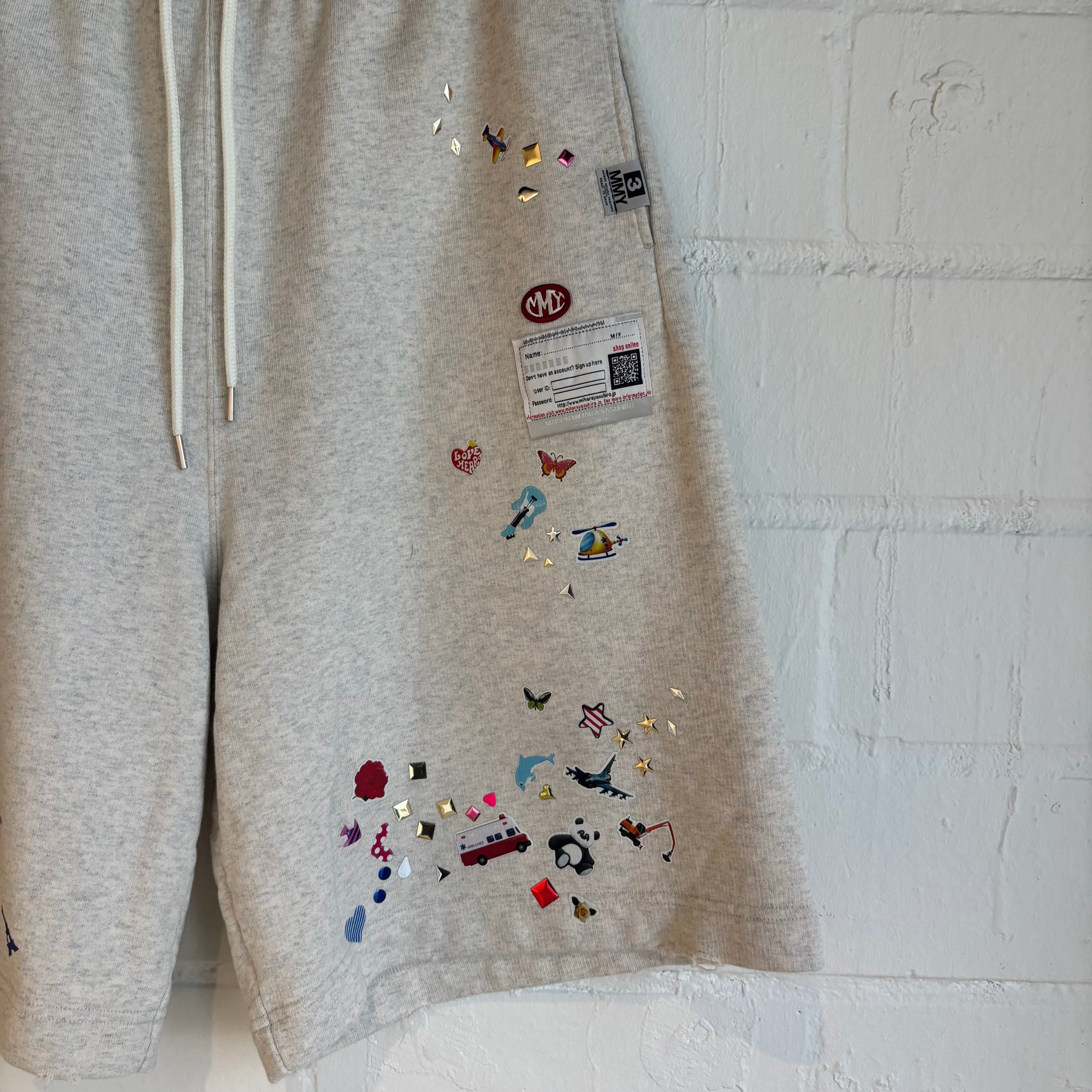 Maison Mihara Grey Sticker Sweat Shorts