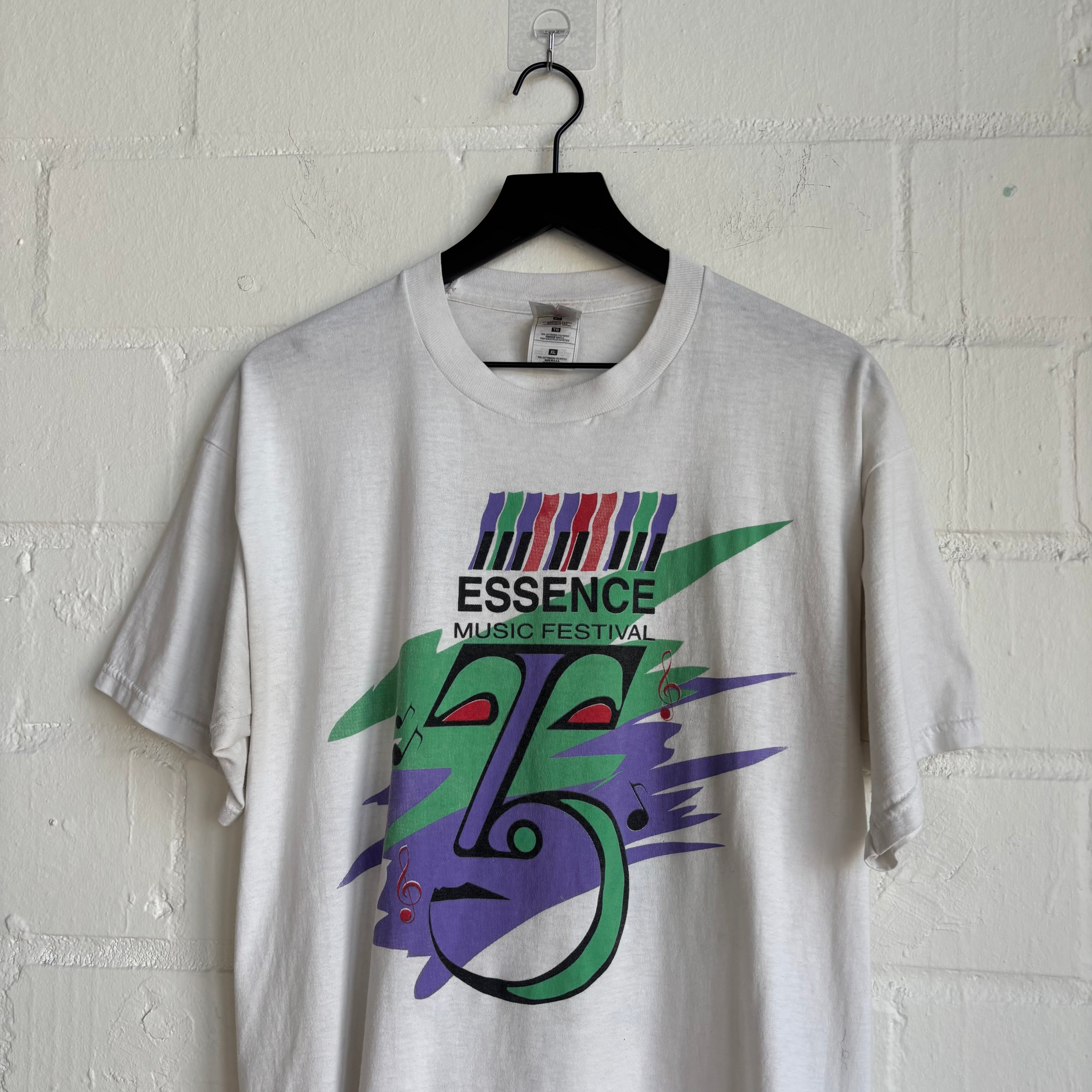 Vintage 97’ Essence Music Tee